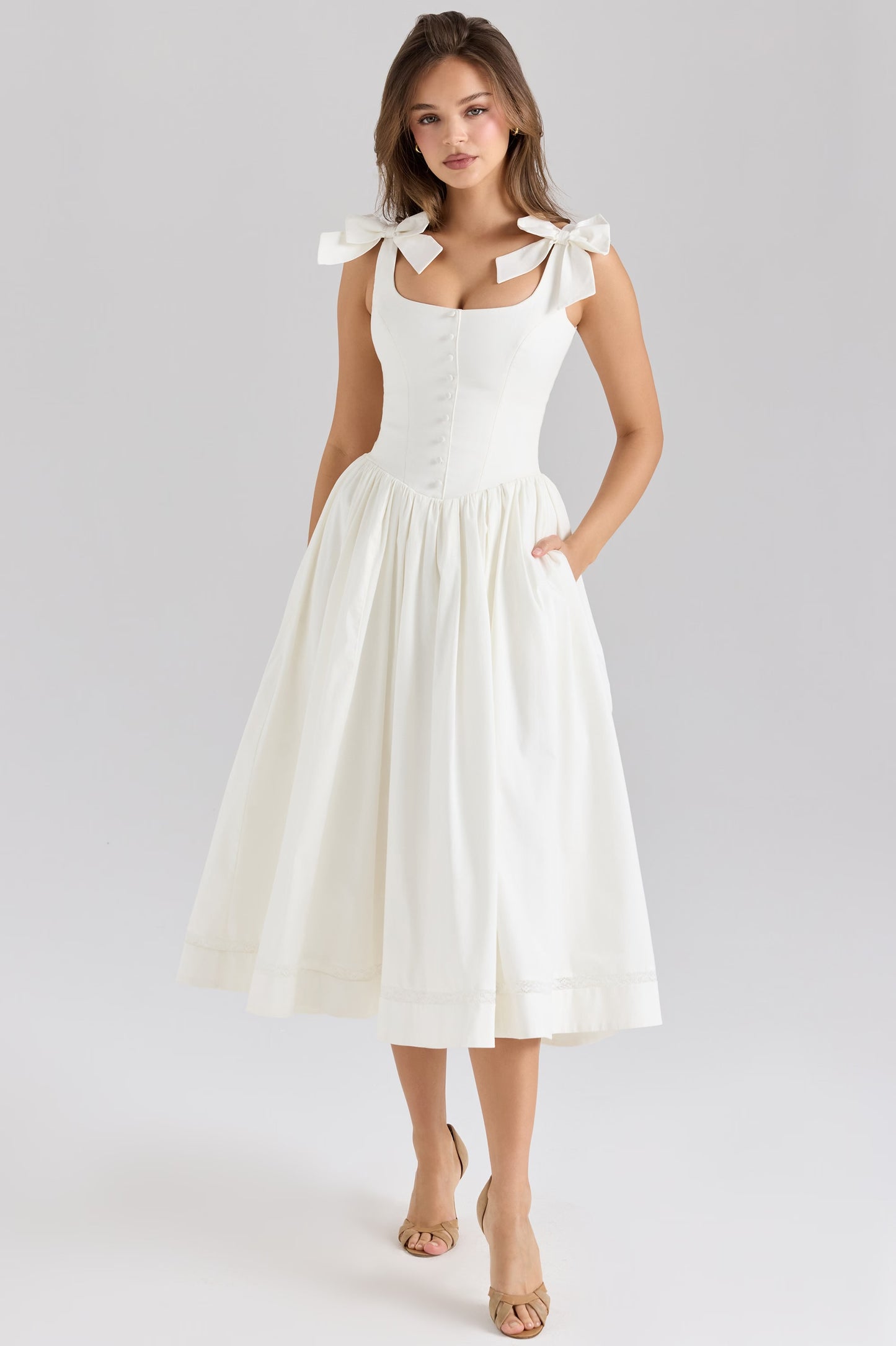 Bow dress