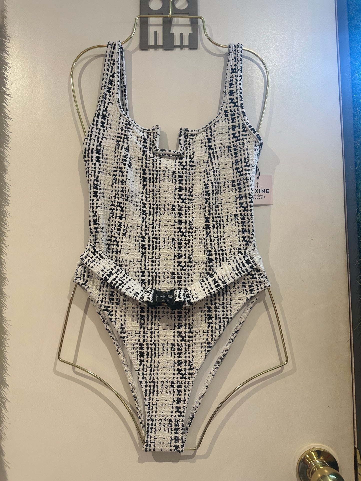 Rod one piece high leg
