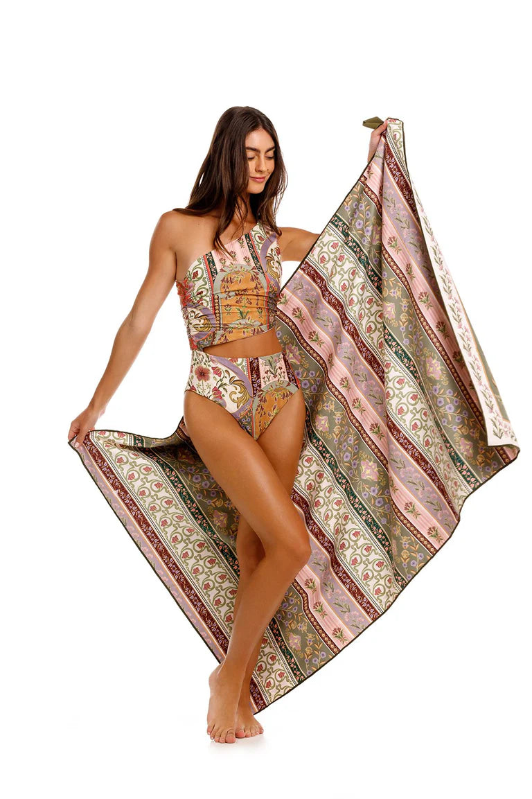 Bou Aura Towel