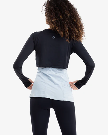 BLACK WOMEN'S CROP TOP