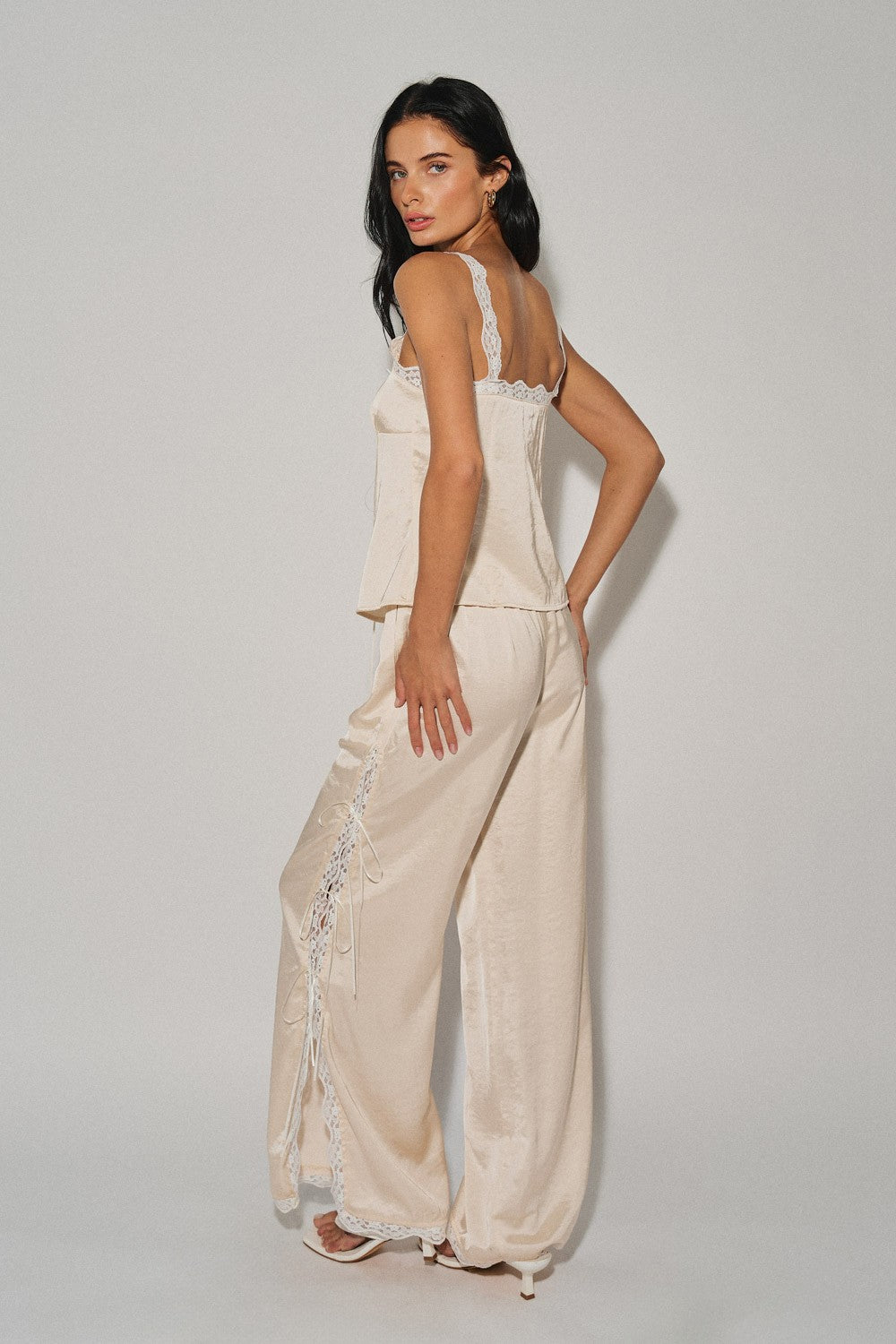 Lace Trim Set