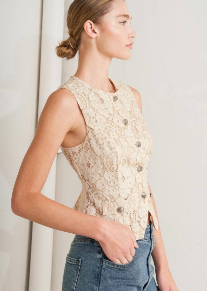Barbara Vest