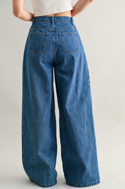 Mid-Rise Wide Leg Jeans