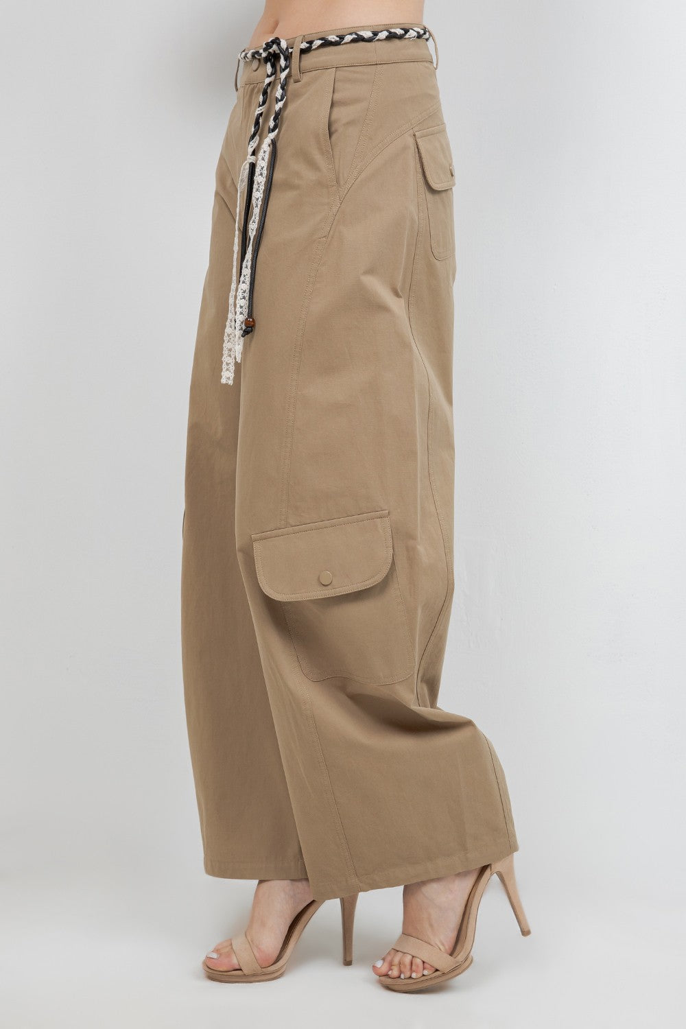 Barrel Trousers With Belt