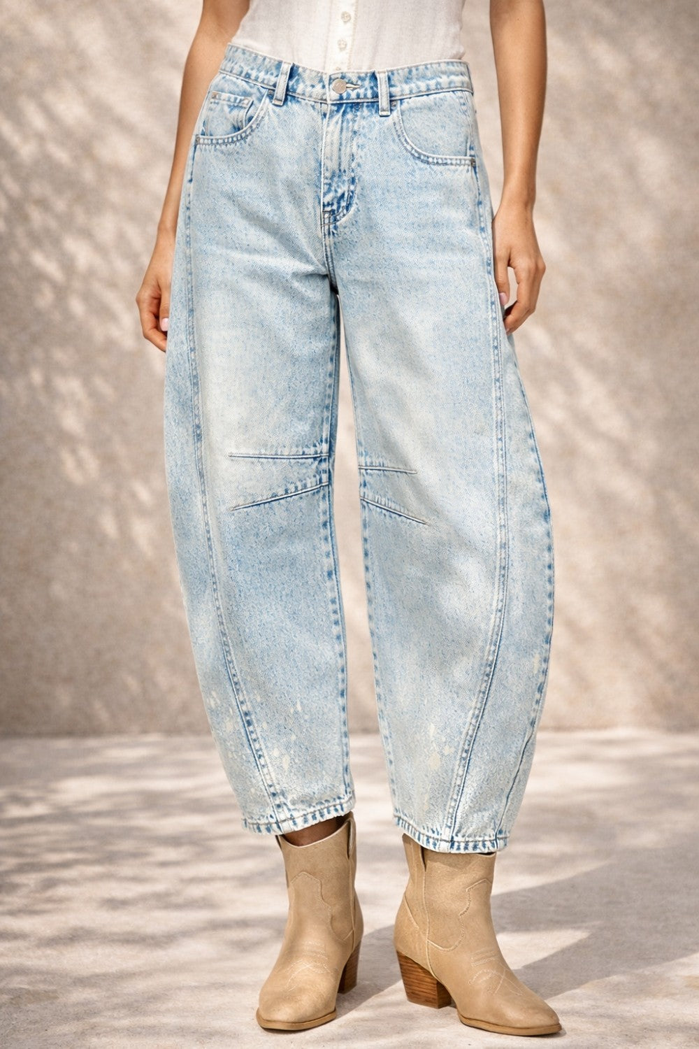 Curved Barrel Jeans