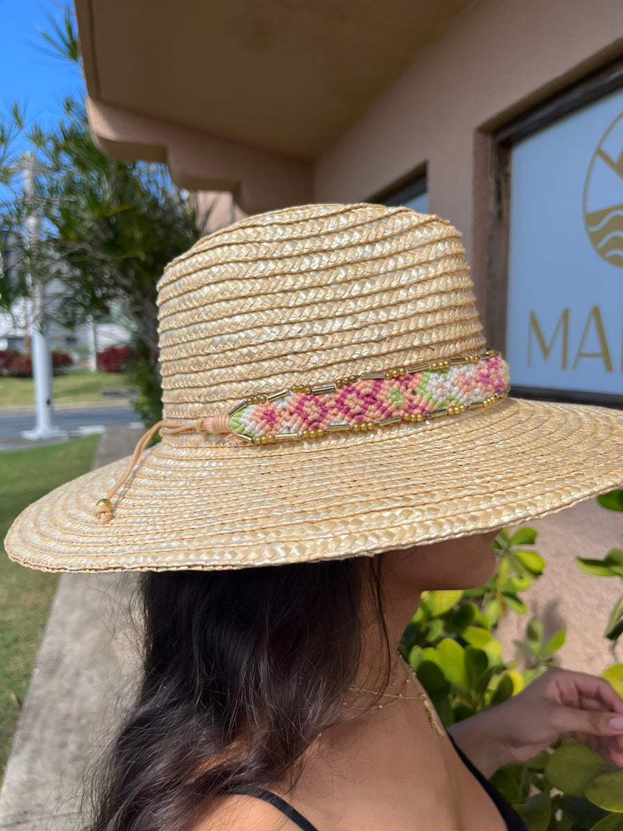 Pastels hat