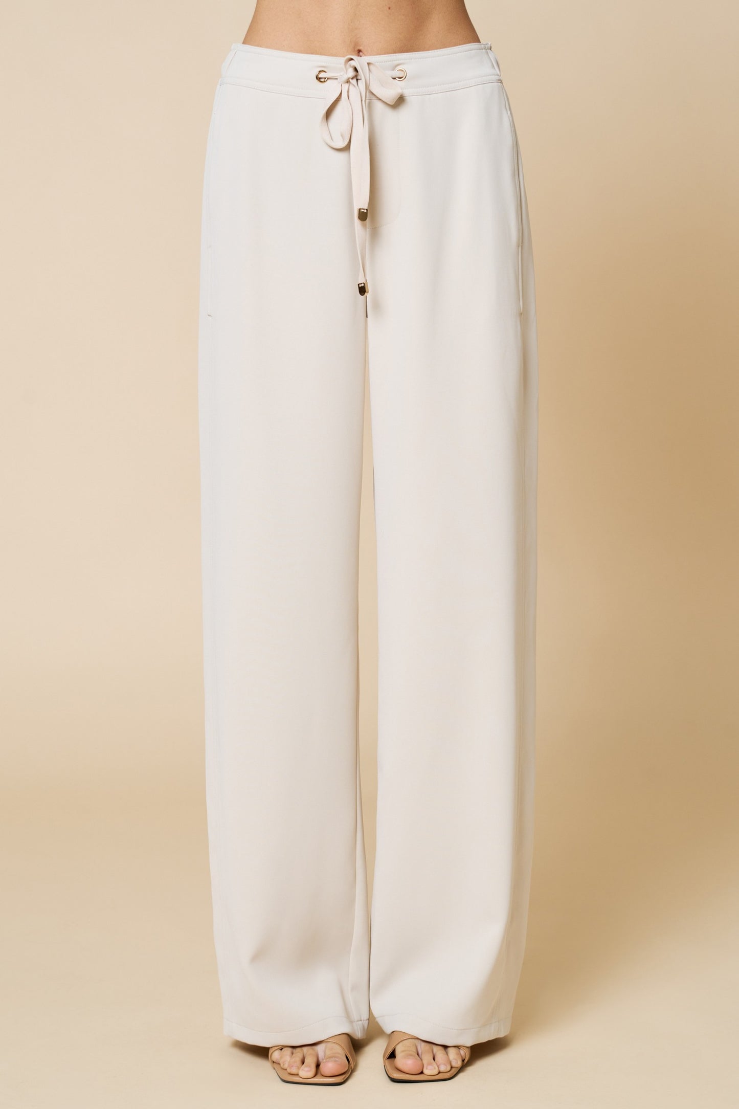String Set With Pockets