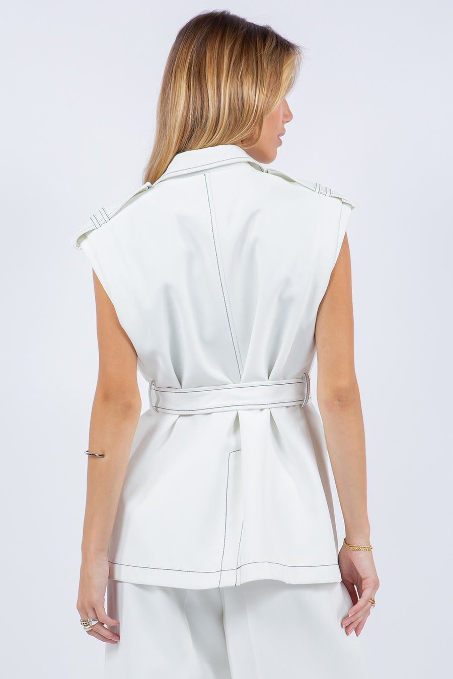 Ary Vest Top