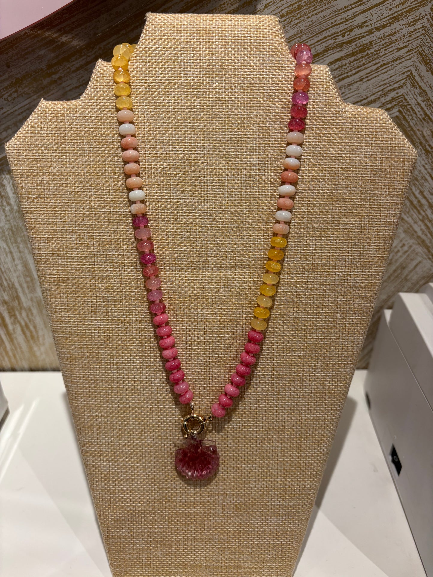 Olas Necklace