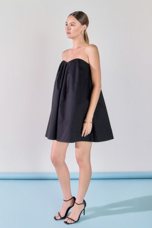 Strapless pintuck dress