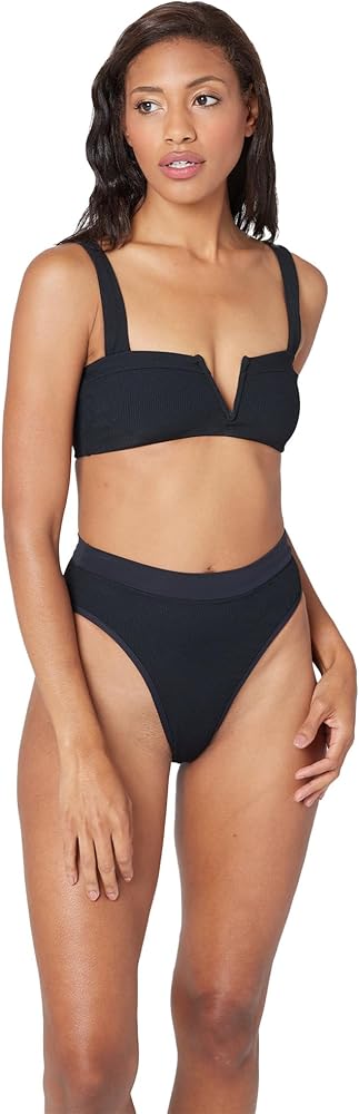 Lee Lee Bikini