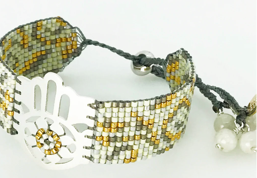 White Hamsa Medium 18kt. Gold